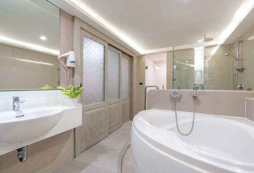 Katathani Phuket Beach Resort   Sha Extra Plus