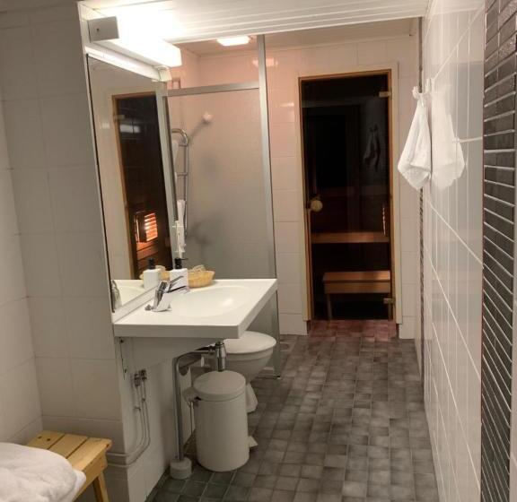 Kylpylähotelli Kiannon Kuohut