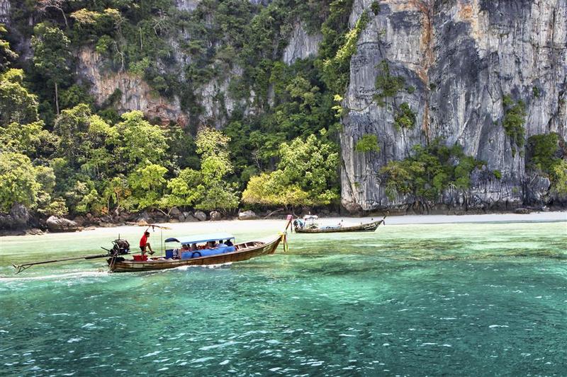 Le Meridien Phuket Beach Resort
