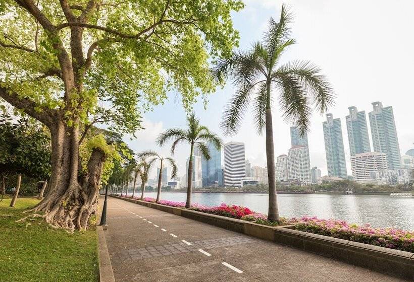 Night Hotel Bangkok - Sukhumvit 15