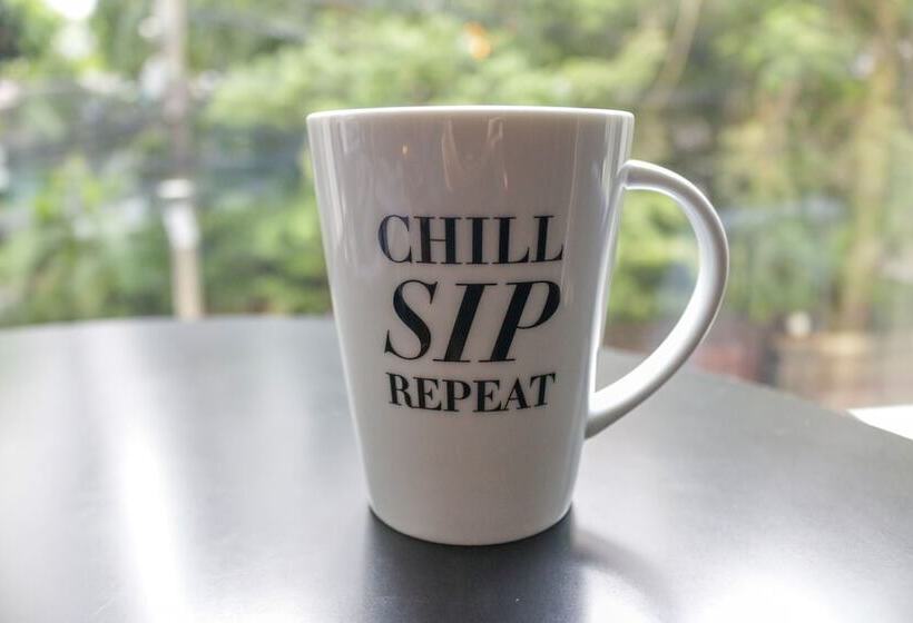 Night Hotel Bangkok - Sukhumvit 15