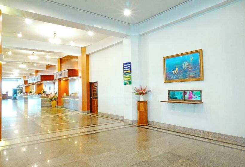 Pattaya Park Beach Resort