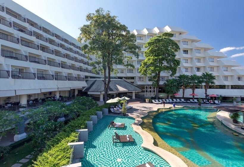 Курорт Andaman Embrace Patong