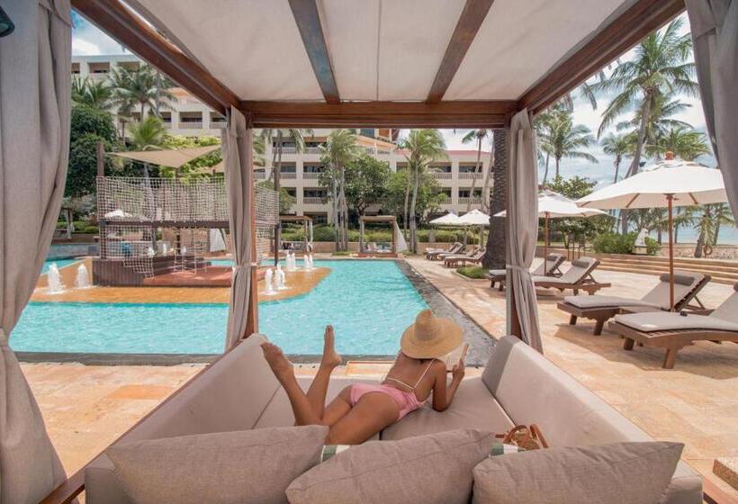 אתר נופש Dusit Thani Hua Hin