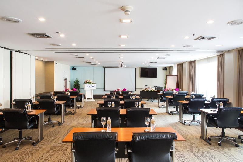 استراحتگاه Dusit Thani Pattaya