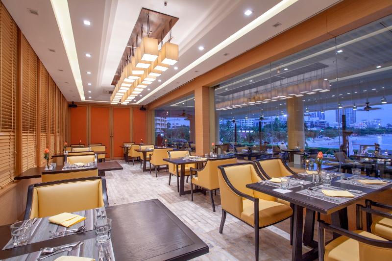 استراحتگاه Dusit Thani Pattaya