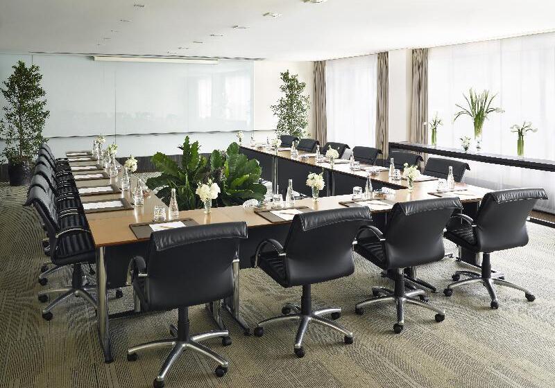 استراحتگاه Dusit Thani Pattaya