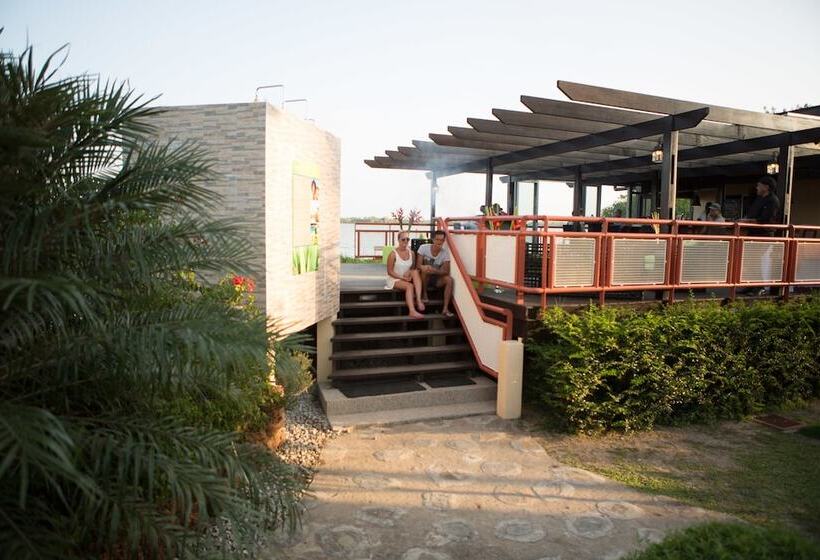 استراحتگاه Eco Torarica