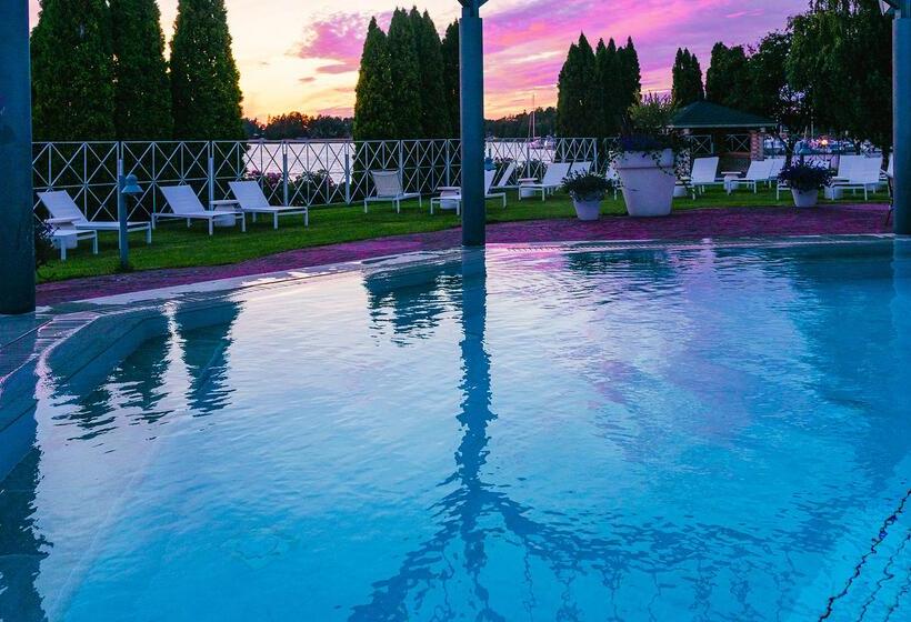 Курорт Naantali Spa