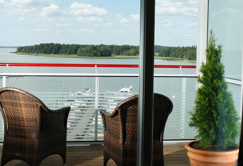 Курорт Naantali Spa