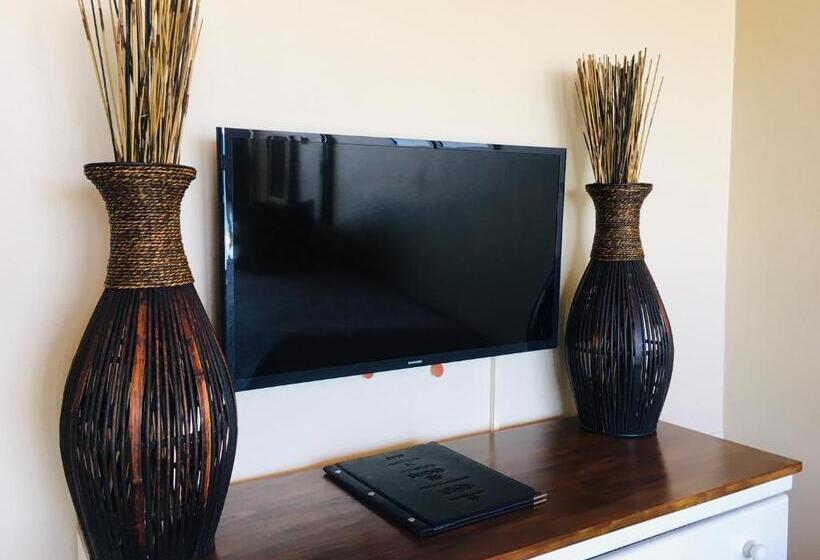 Salt Rock Hotel And Beach Resort