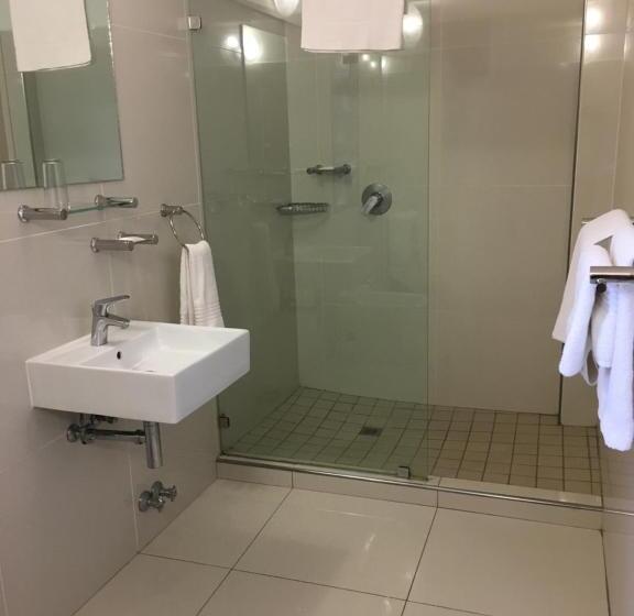 Salt Rock Hotel And Beach Resort