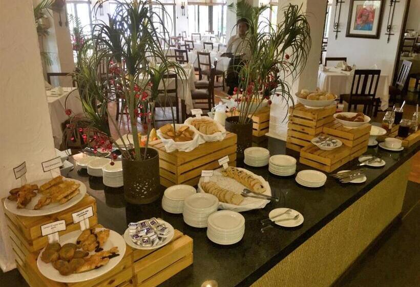 Salt Rock Hotel And Beach Resort