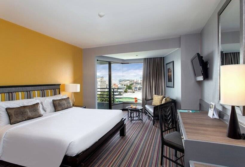 The Bayview Hotel Pattaya