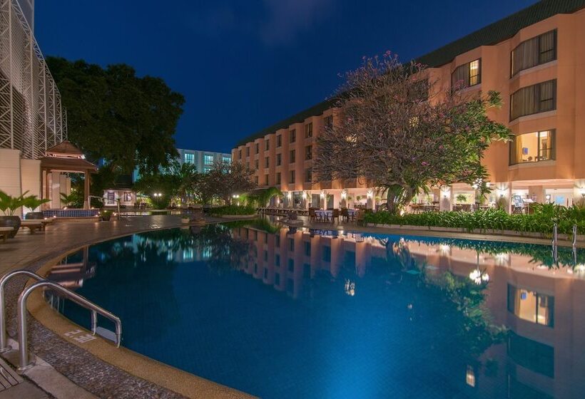 The Bayview Hotel Pattaya