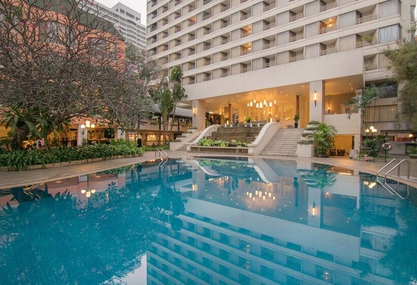 The Bayview Hotel Pattaya