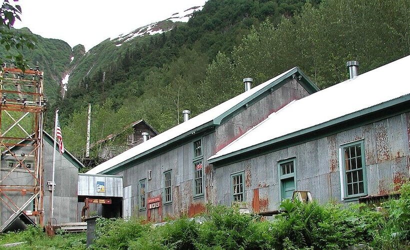 Alaskan Hotel And Bar