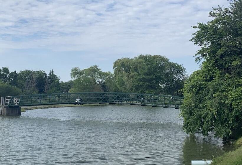 Bay Valley Resort & Conference Centre