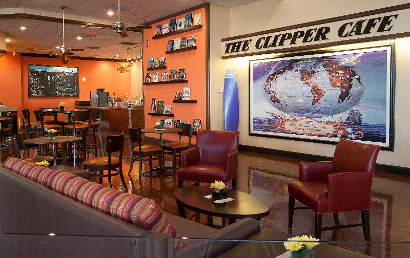 Отель Airtel Plaza