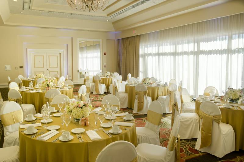 Отель Airtel Plaza