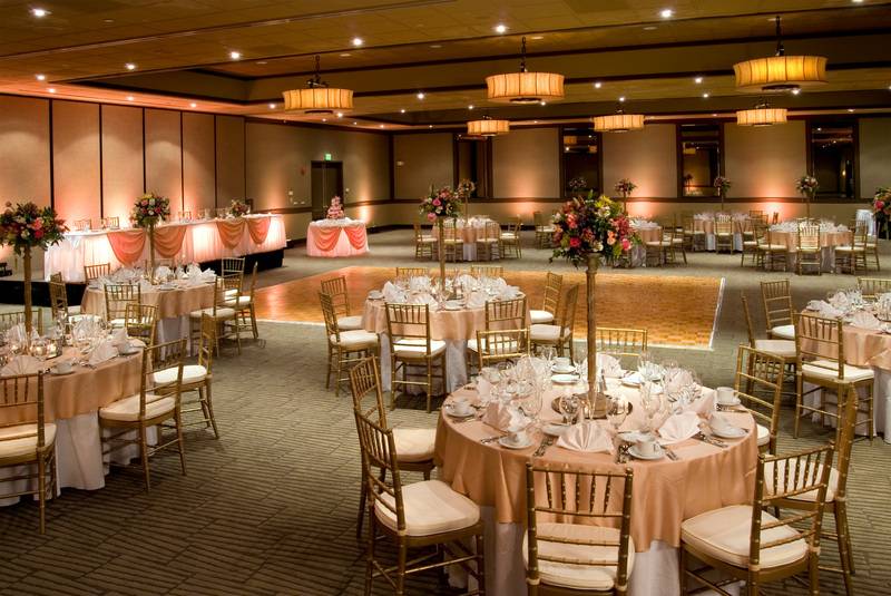 Отель Airtel Plaza