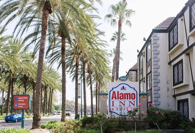 בית מלון כפרי Alamo Inn And Suites  Convention Center