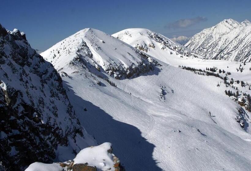 호텔 Alta Peruvian Lodge