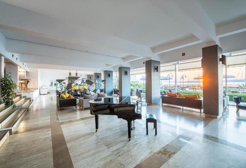 Altin Yunus Hotel & Spa çeşme