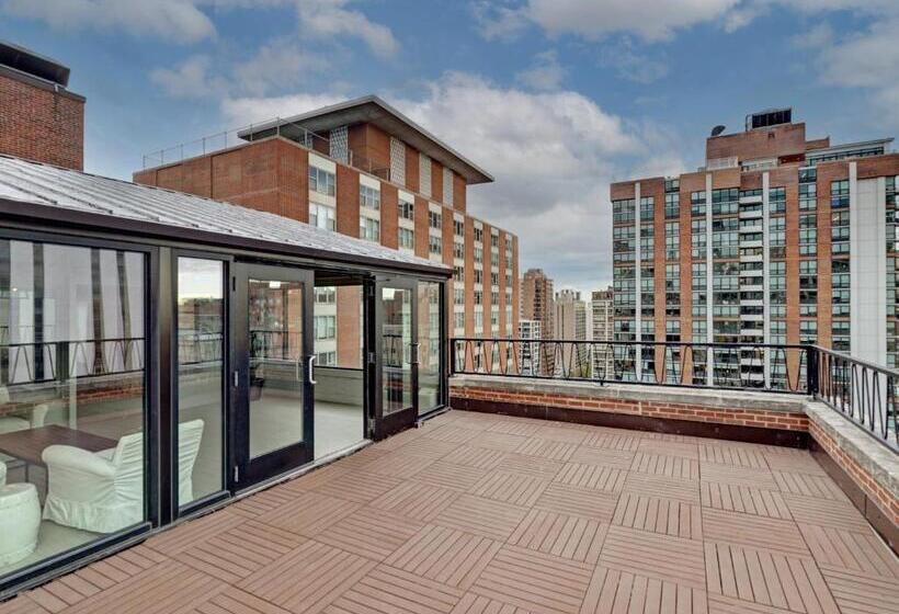 هتل Ambassador Chicago, Part Of Jdv By Hyatt