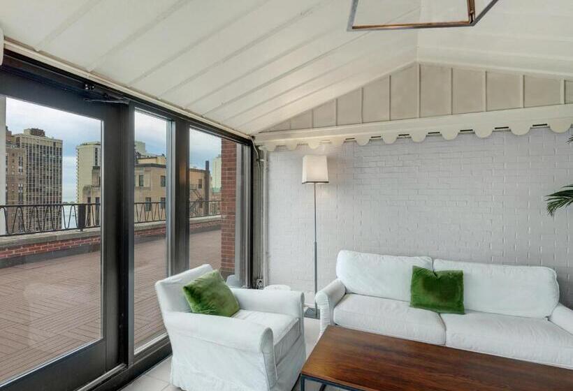 هتل Ambassador Chicago, Part Of Jdv By Hyatt