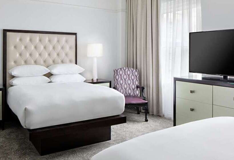 Отель Amway Grand Plazacurio Collection By Hilton