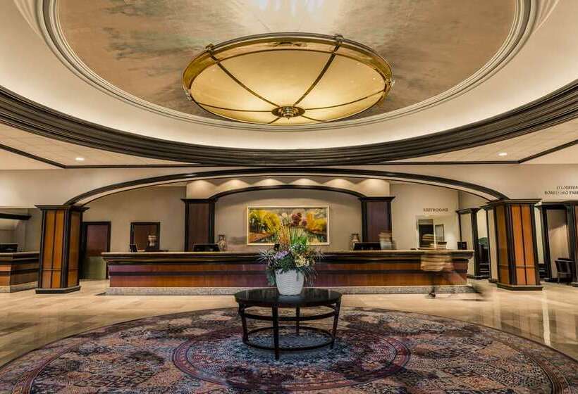 هتل Amway Grand Plazacurio Collection By Hilton