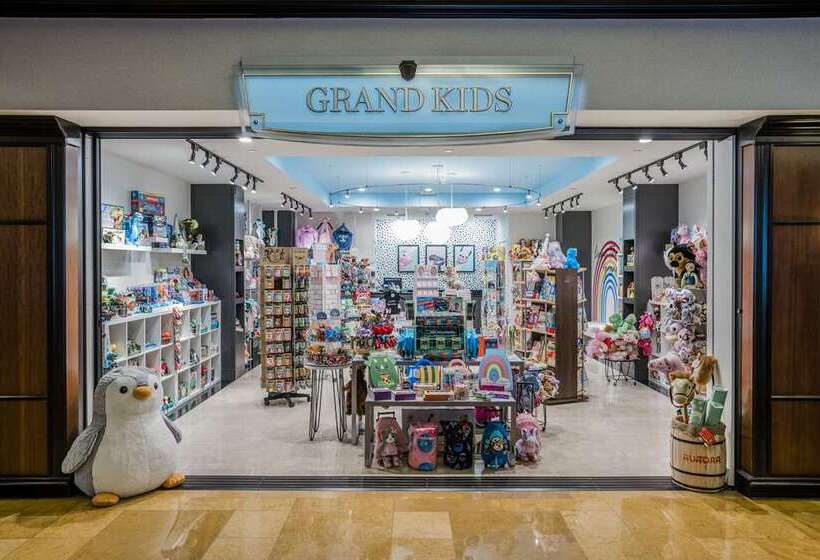 Отель Amway Grand Plazacurio Collection By Hilton