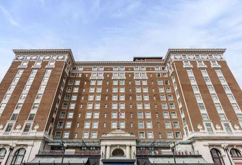 هتل Amway Grand Plazacurio Collection By Hilton
