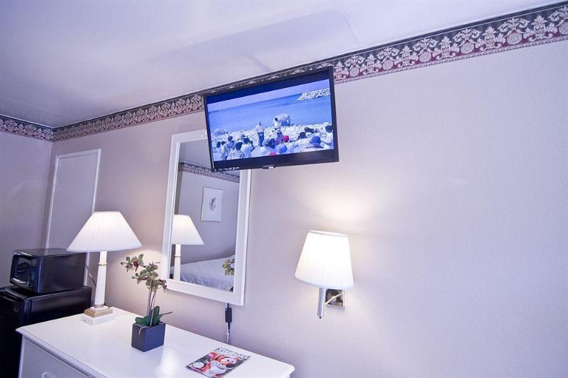 فندق Anaheim Carriage Inn