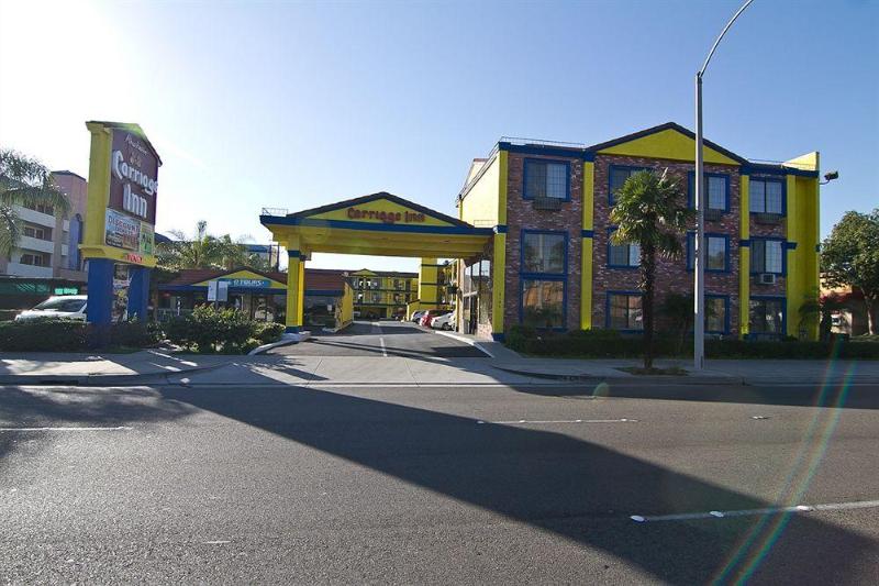 فندق Anaheim Carriage Inn