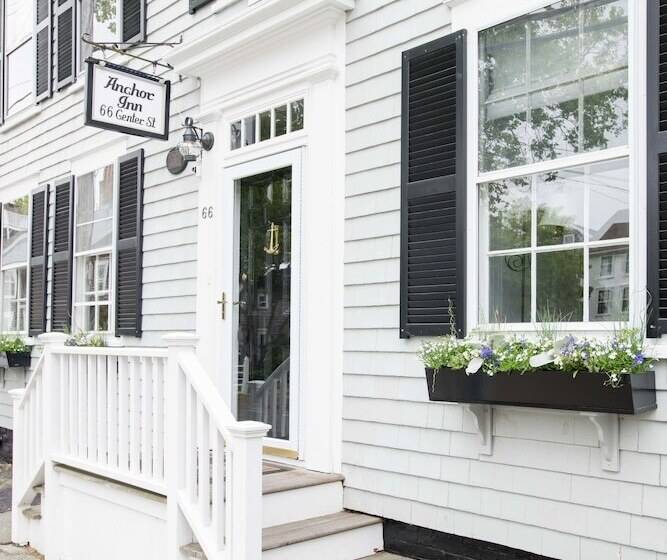 בית מלון כפרי Anchor Inn