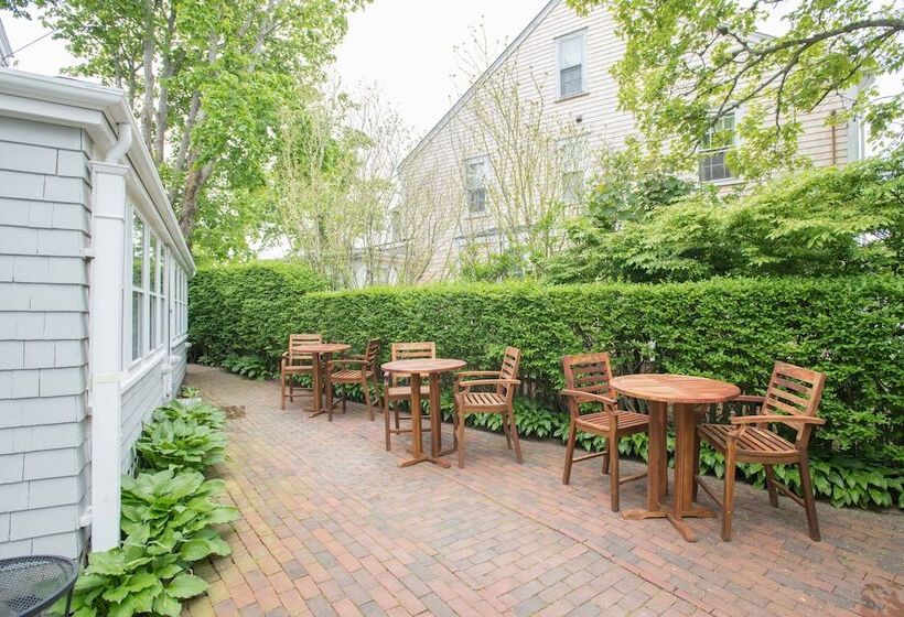 בית מלון כפרי Anchor Inn