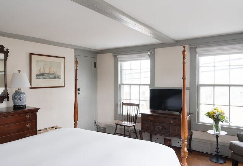 בית מלון כפרי Anchor Inn