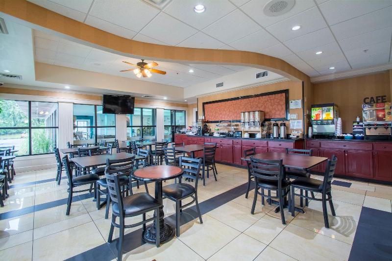 فندق Anchorage Inn And Suites