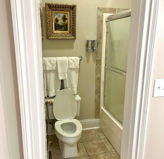 Отель Anchuca Historic Mansion & Inn