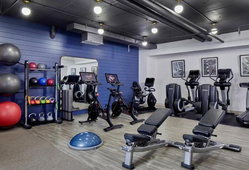 Annapolis Waterfront Hotel, Autograph Collection