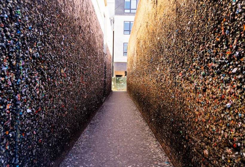 فندق Apple Farm Inn