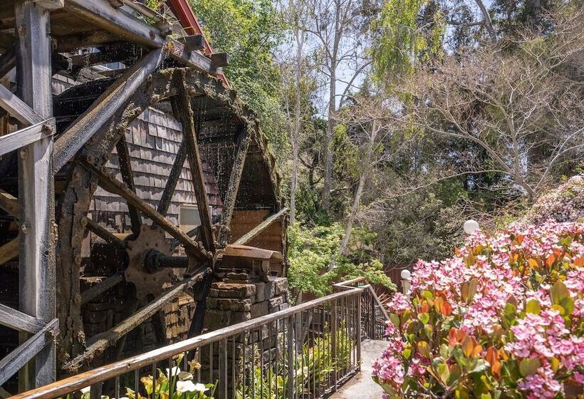 فندق Apple Farm Inn