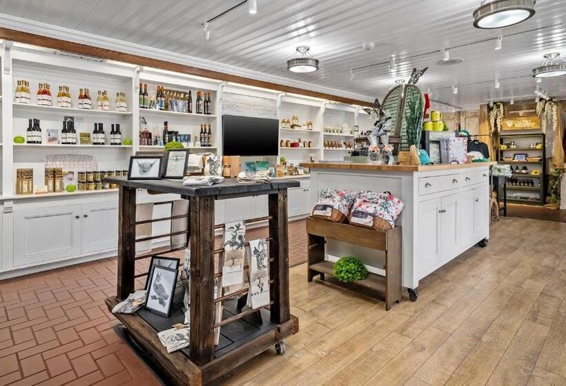 فندق Apple Farm Inn