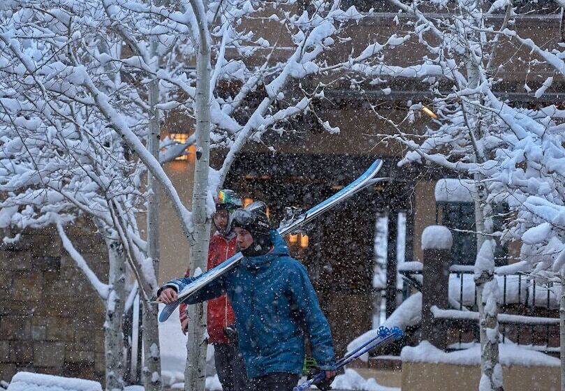 ホテル Aspen Square Condominium