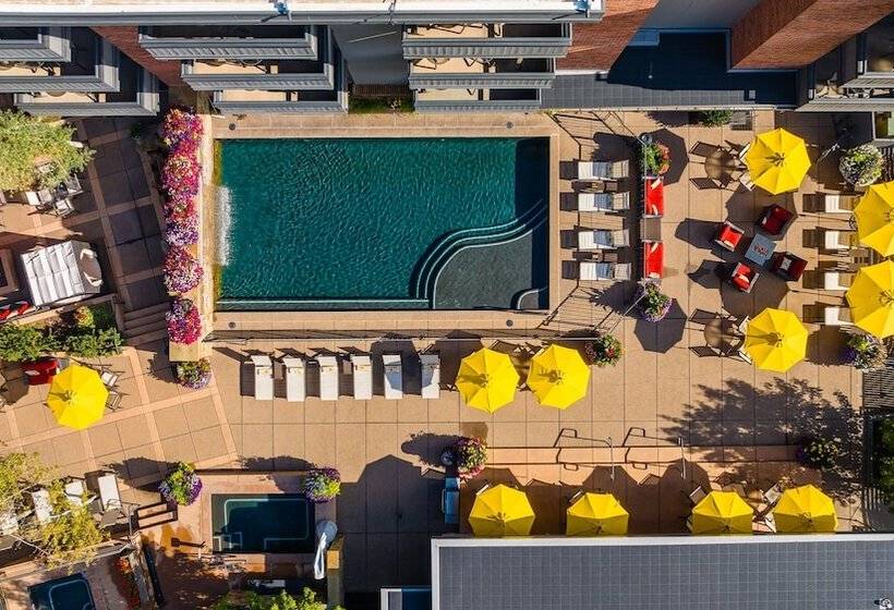 ホテル Aspen Square Condominium