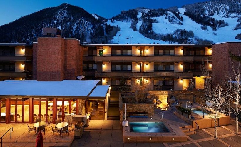 ホテル Aspen Square Condominium
