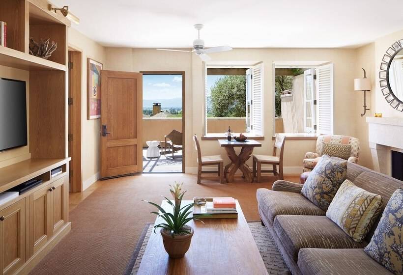 ホテル Auberge Du Soleil