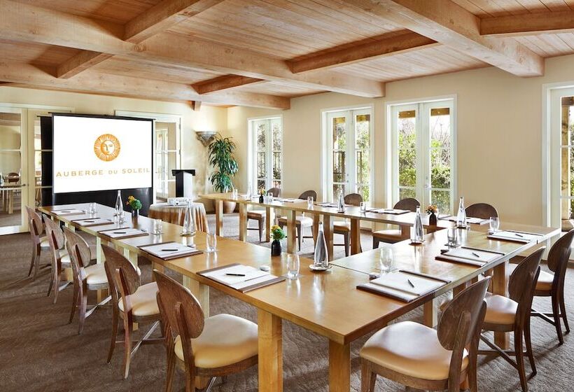 ホテル Auberge Du Soleil